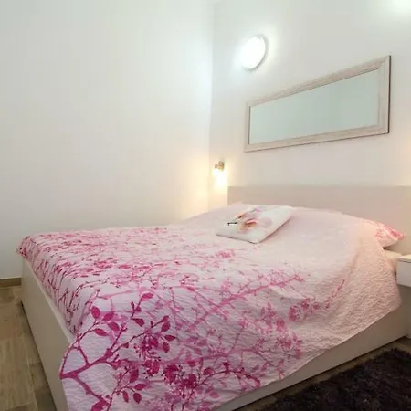 Lägenhet Radiant Orchid