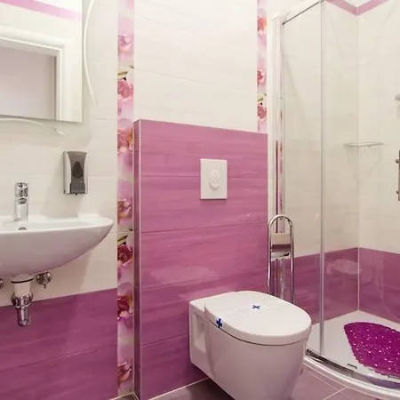 Radiant Orchid Apartament Poreč