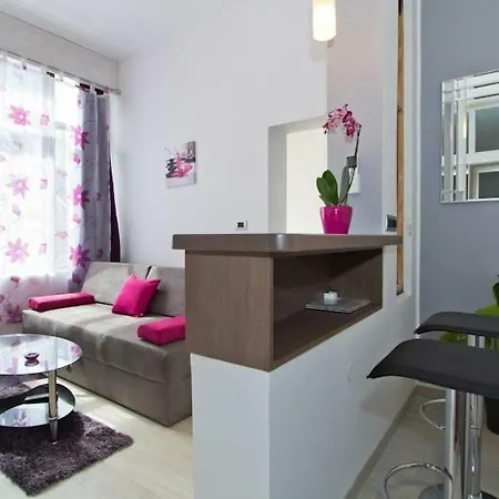 Radiant Orchid Apartament Poreč